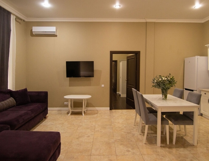 Апартаменты 4-местные 3-комнатные - Отель «Абаата» Гагра