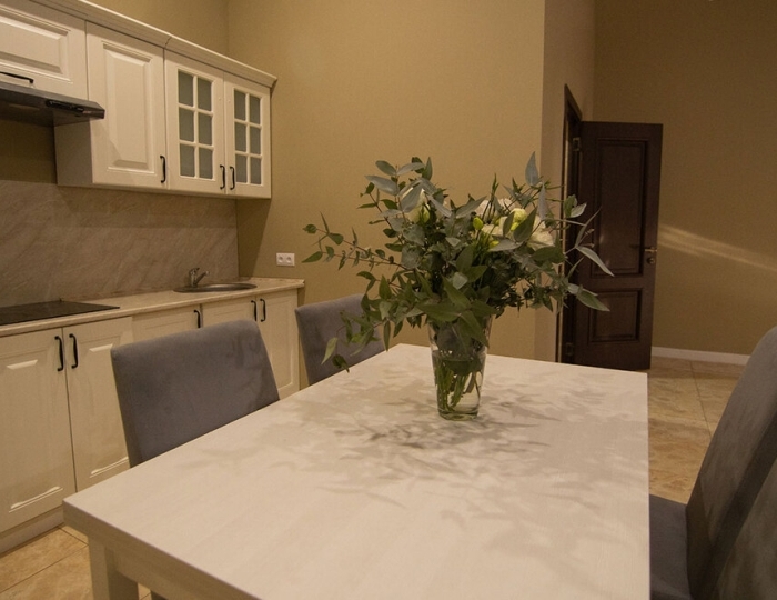 Апартаменты 4-местные 3-комнатные - Отель «Абаата» Гагра