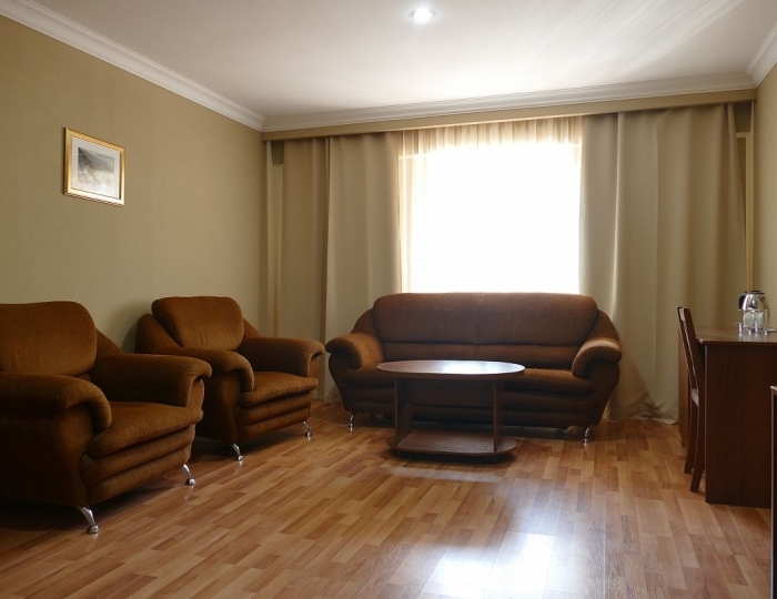 Люкс 2-местный 2-комнатный (Шале) - Отель «Абаата» Гагра