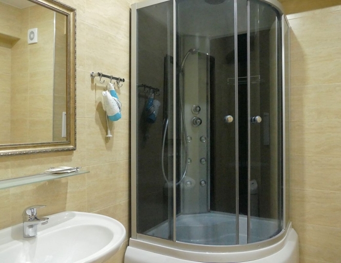 Стандарт 2-местный 1-комнатный с балконом (корпус  Шале) - Отель «Абаата» Гагра