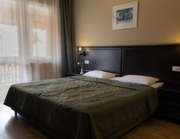 Стандарт 2-местный 1-комнатный с балконом (Основное здание) - Отель «Абаата» Гагра