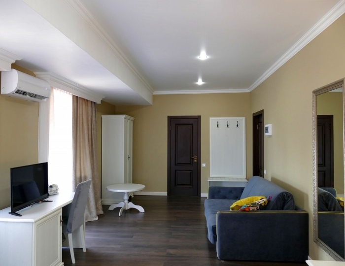 Улучшенный 2-местный без балкона (Основное здание) - Отель «Абаата» Гагра